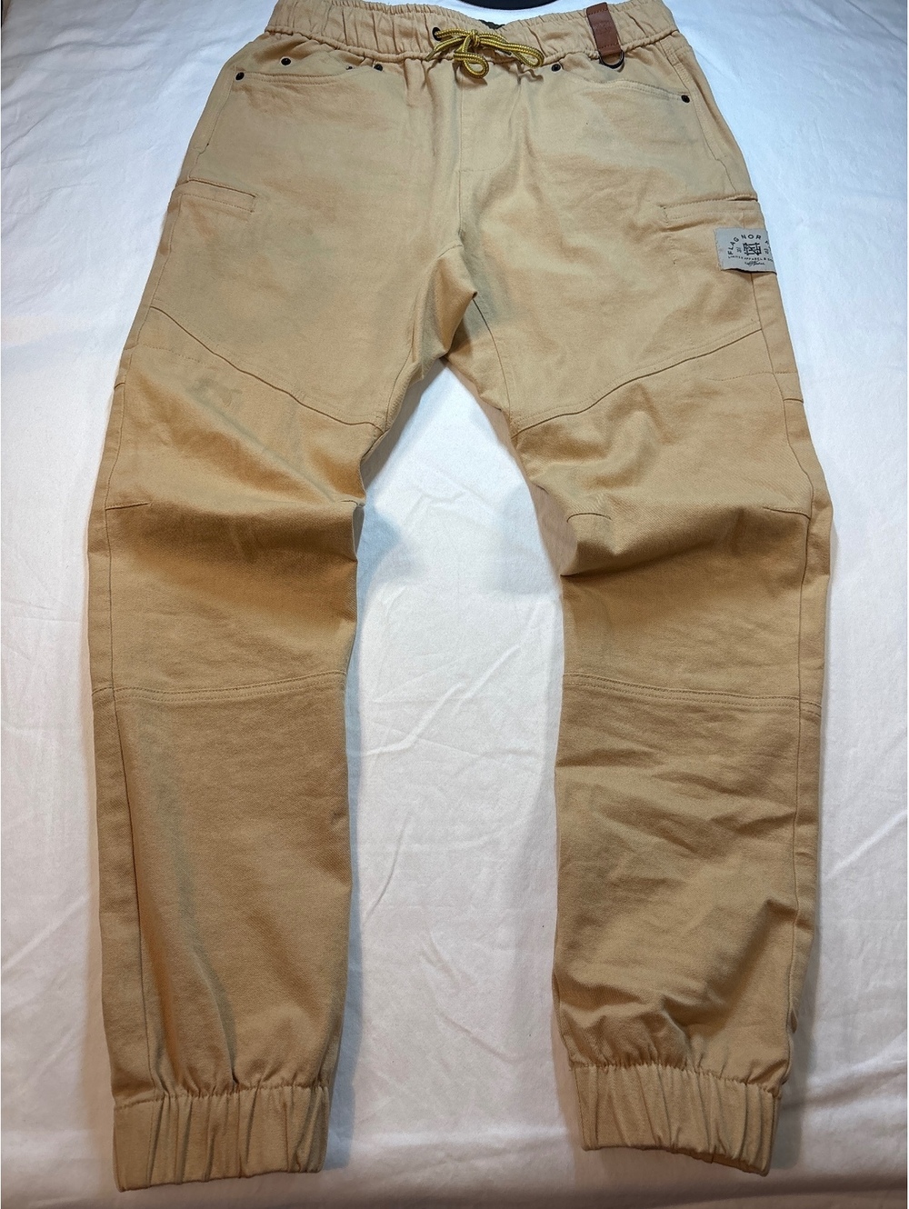 Flag Nor Fail Forever Collection Mens M Tan Stretch Utility Jogging Pants
